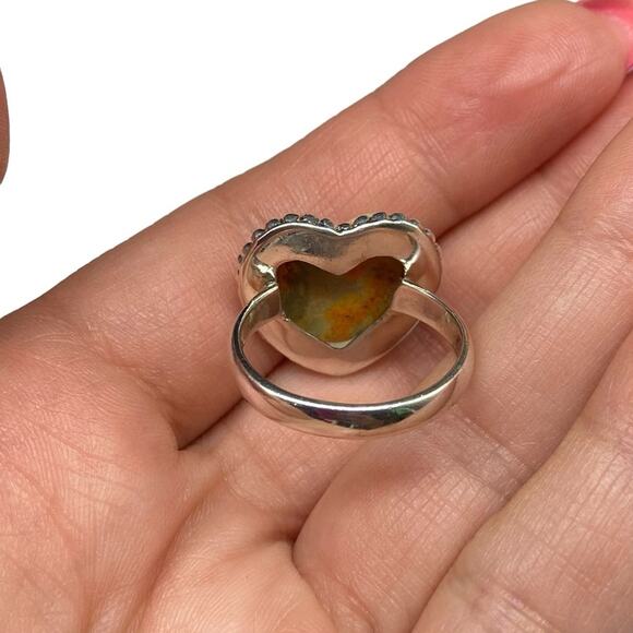 Heart-Shaped Silver and Orange Stone Ring - Picture 6 of 8